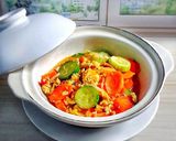 Foto langkah ke 5 dari resep Tumis Timun Telur dengan Bawang Bombay.