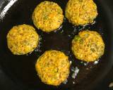 Pan Fried and Baked Fenugreek Seeds Tikki recipe step 3 photo