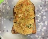รูปขั้นตอนการทำที่ 7 ของ Omelette Toast