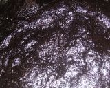 A picture of step 6 of Rose Chocolate cake.