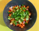 Foto del paso 2 de la receta: Pico de Gallo sin tomate ni cilantro