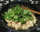 รูปขั้นตอนการทำที่ 1 ของ ไก่ผัดใบโหระพา #27