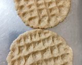 A picture of step 6 of Bhakhari (flat bread).