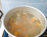 Foto langkah ke 3 dari resep Sop Daging sapi macaroni.