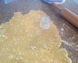 A picture of step 5 of Grandma Lela’s cheese pastry bites.