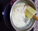 A picture of step 2 of Suji Halwa (Semoline Pudding).