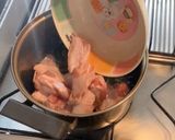 รูปขั้นตอนการทำที่ 3 ของ ต้มข่าไก่🐔