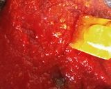 A picture of step 5 of Dal makhni with tandoori roti.