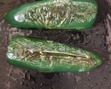 Foto del paso 3 de la receta: Chile relleno de camarones con falso guacamole
