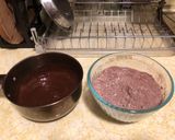 Karácsonyi csokis keksz (Chocolate crinkle cookies) recept fázis 2 fotója