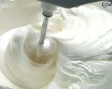 Foto langkah ke 4 dari resep Resep Bolu Zebra Lembut.