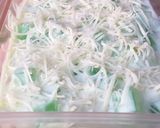 Foto langkah ke 3 dari resep Buko Pandan Creamy - Less Sweet (Filipino Fruit Salad Dessert).