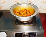 A picture of step 6 of Drumstick Spicy Gravy.