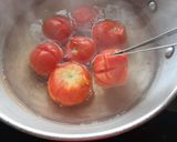 A picture of step 1 of Sweet tomatoes candy.