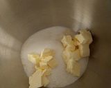 Foto del passaggio 5 della ricetta Biscotti con farina di mandorle e cioccolato bianco
