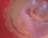 Foto del paso 4 de la receta: Torta marmoleada con trozos de chocolate