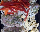 Foto del paso 3 de la receta: Pollo al horno con papas condimentadas