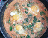 Foto del paso 4 de la receta: Huevos ahogados con verduras
