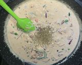 A picture of step 3 of Creamy pasta.