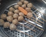 Foto langkah ke 2 dari resep 501. Bebakaran Bakso Sosis.