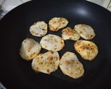 A picture of step 4 of Sesame Penut Potatoes.