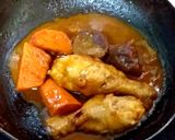 รูปขั้นตอนการทำที่ 4 ของ แกงมัสมั่นไก่มันม่วงมันเทศ
