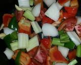 Foto del paso 3 de la receta: Lengua de Res en Salsa Roja