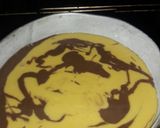 Foto del paso 8 de la receta: Bizcochuelo marmolado con ingrediente sorpresa. ¡Fácil!