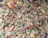 Foto del paso 3 de la receta: Arroz chaufa de mariscos