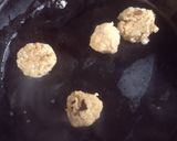 Foto del paso 6 de la receta: Tortitas de Arroz en Salsa Roja