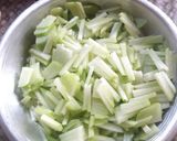 Foto langkah ke 1 dari resep Tumis Labu Siam.