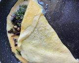 A picture of step 5 of Mushroom Omelette.