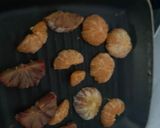 A picture of step 4 of Caramelised oranges.
