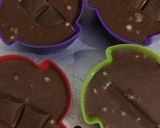A picture of step 3 of Eggless Chocolate Lava Cake.