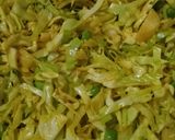 A picture of step 2 of Aloo patta ghobhi.