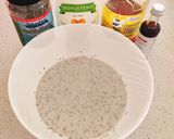 Hình bước làm 1 của món Chia Seed Pudding