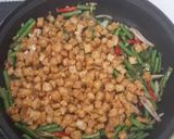 Foto langkah ke 4 dari resep Tumis Kacang Panjang Tempe Teri.