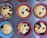Foto del paso 4 de la receta: Muffins con harina de avena y chips de chocolate súper fácil y saludable!