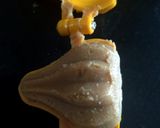 A picture of step 8 of Nolen Gur er jolbhara sandesh (date palm jaggery sandesh).