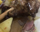 Foto del paso 9 de la receta: Cordero al calvados, con patatas, cebolla.....y aroma de tomillo
