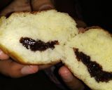 Foto langkah ke 8 dari resep Donat Lembut isi Coklat cuma 1 x proofing.