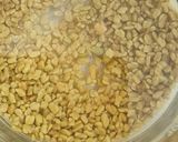 Foto del paso 1 de la receta: Semillas de fenogreco (alholva): infusión y galletas tipo crackers🥠 2 recetas en una