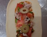 صورة لخطوة 2 من وصفة قوارب بيتزا بالتونة 🍕