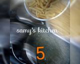 A picture of step 5 of Macaroni in beef.