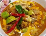 รูปขั้นตอนการทำที่ 8 ของ แกงกะทิไก่ใส่มะเขือเปราะ