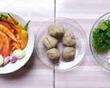 Foto langkah ke 1 dari resep #21. Kwetiau Kuah Topping Bakso.