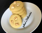A picture of step 5 of Milk-Candy Cookies.