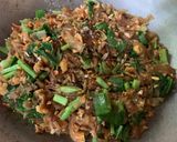 รูปขั้นตอนการทำที่ 2 ของ ผัดซีอิ๊วใส่ไข่ 🥚(ไม่ใส่เนื้อสัตว์)