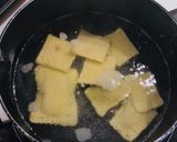 Foto del passaggio 7 della ricetta Ravioli fatti in casa🏠