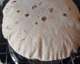 আটার রুটি (Attar roti recipe in Bengali) রেসিপির ধাপ 5 ছবি